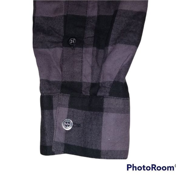 Eliot Purple And Black Button Up Flannel 💜🖤👀 !! - Picture 7 of 11